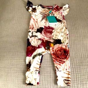 Brand new Posh Peanut ruffled romper